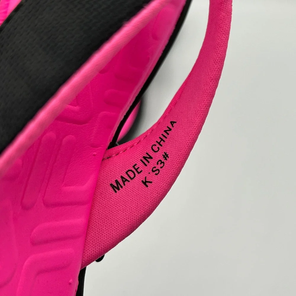 FILA Leana Girls Flip Flop Sandals Black Neon Pink Size 3 Athletic Beach NIB